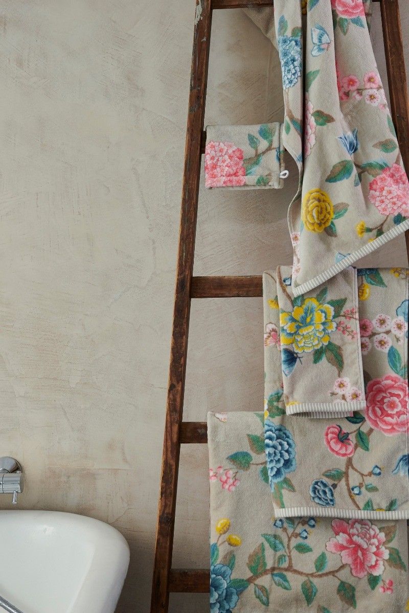 good_evening_khaki_towels_sfeer_01_2