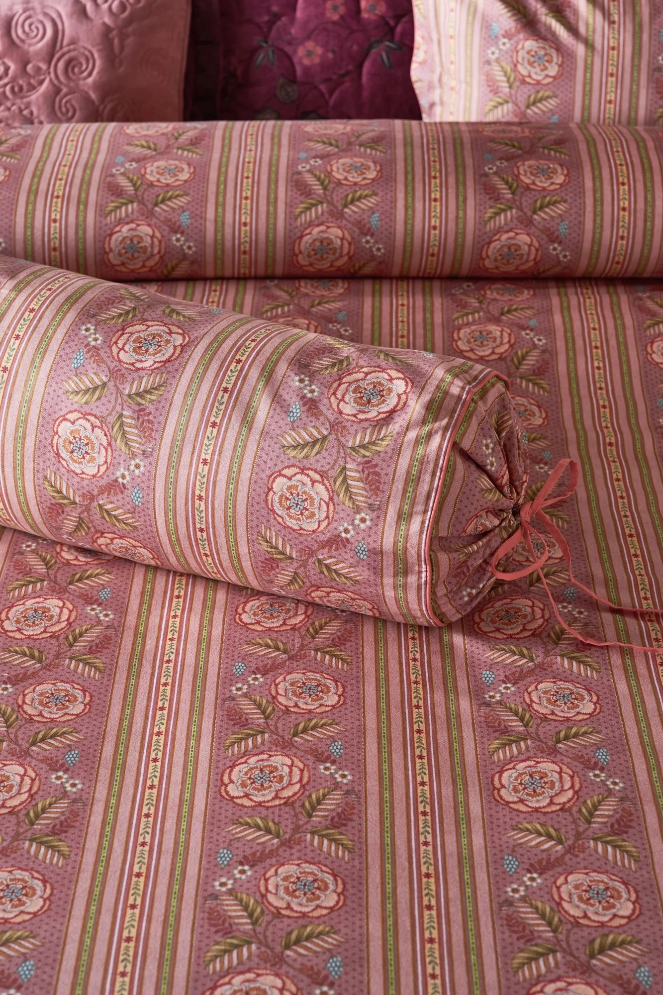 Pip Studio Rosa Rani – Kissenrolle 22x70, Rosa